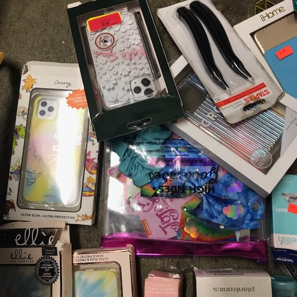 $150++ Random Lot #3 - Picture 9 of 9